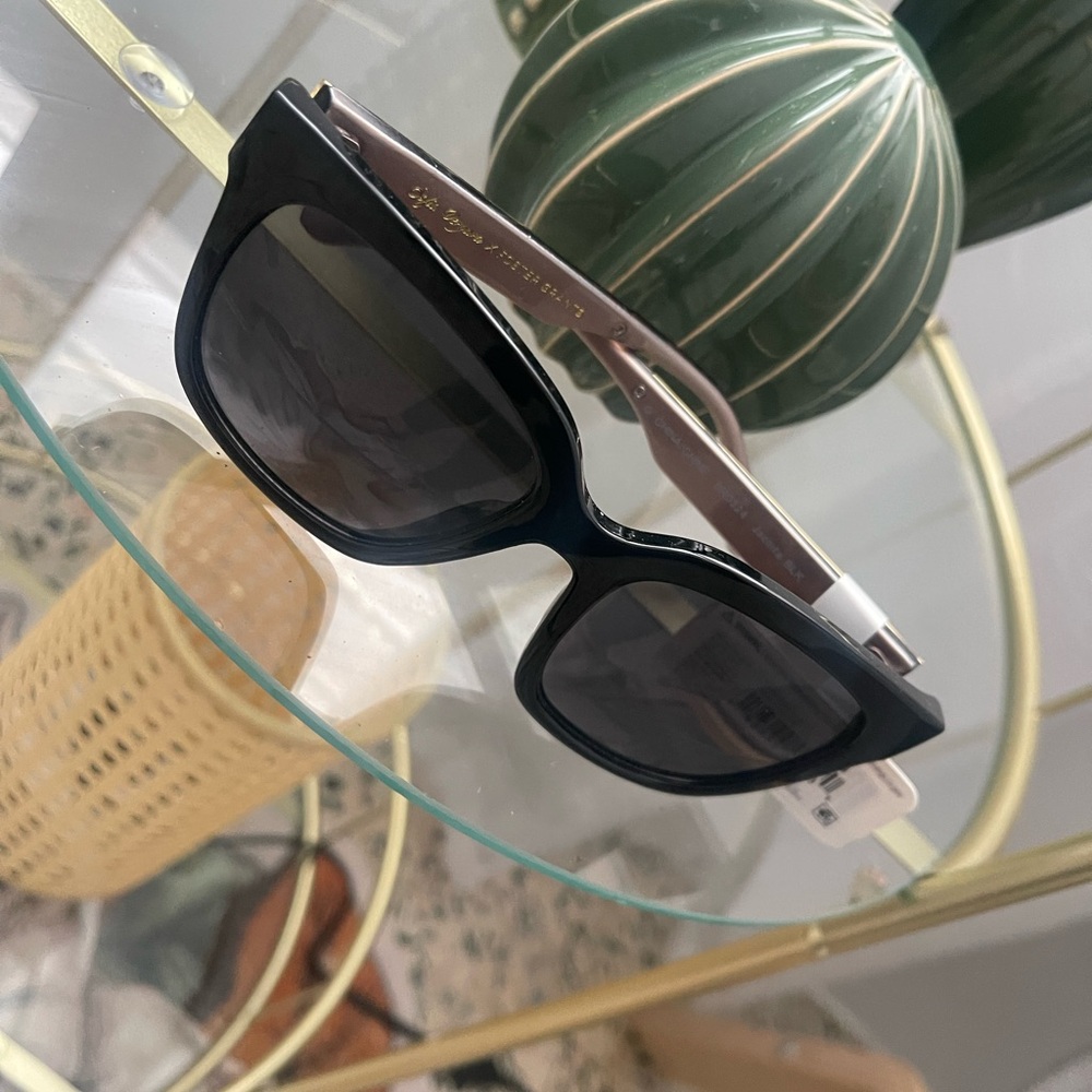 Sofia Vergara  sunglasses